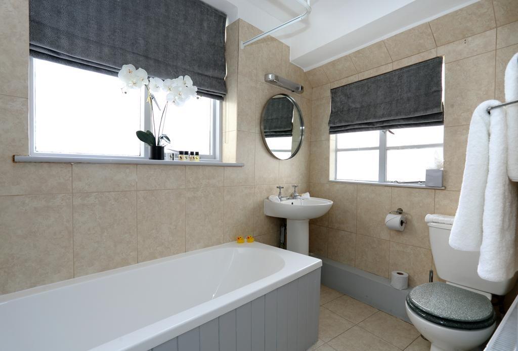 Hotel The Loopy Shrew Shrewsbury Esterno foto