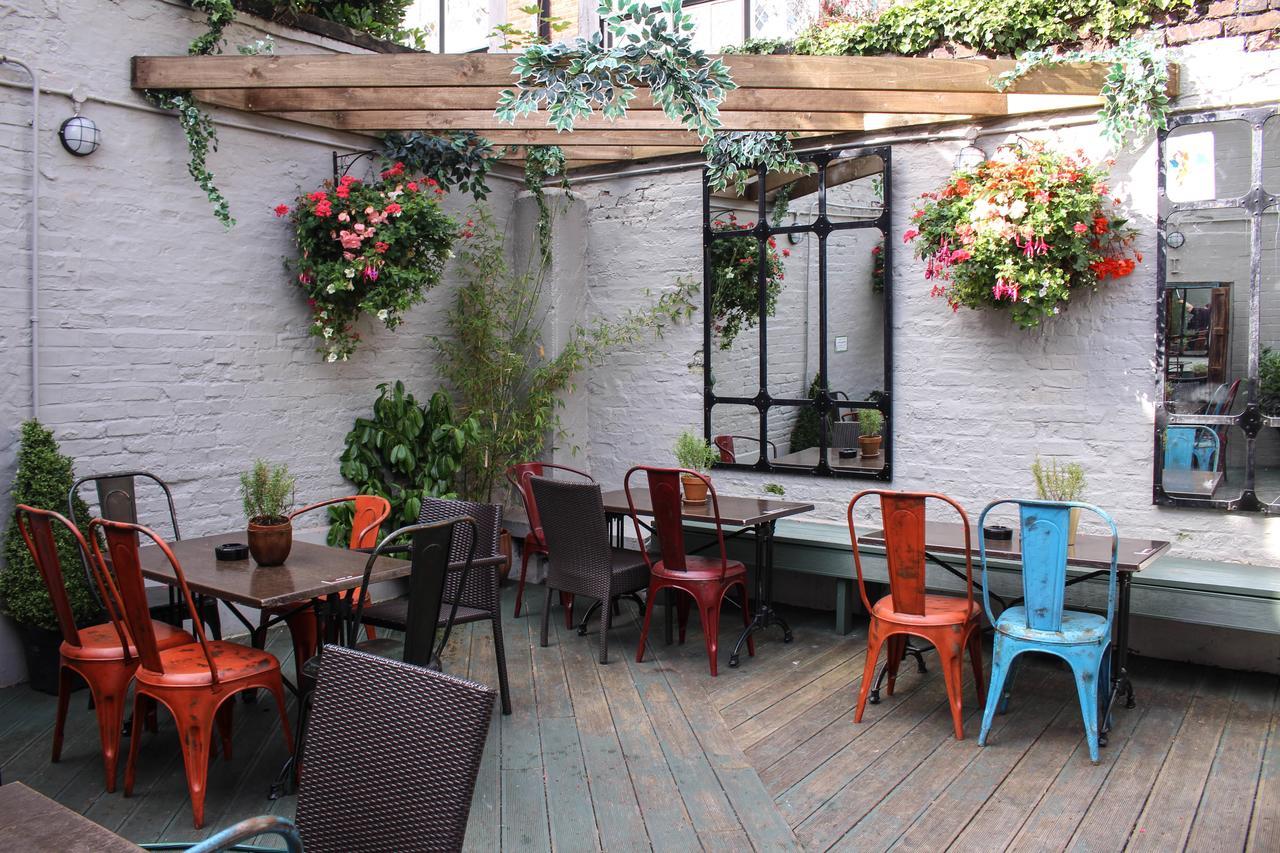 Hotel The Loopy Shrew Shrewsbury Esterno foto